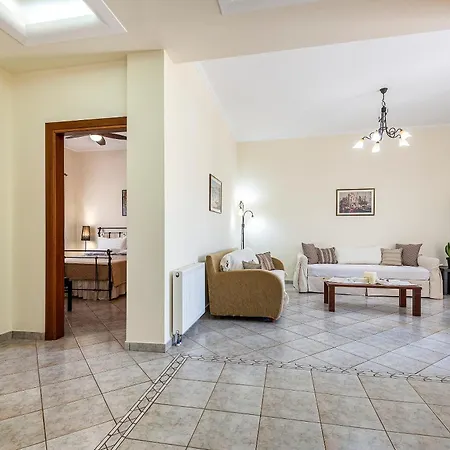 Beachside Retreat, Steps To Kos Town