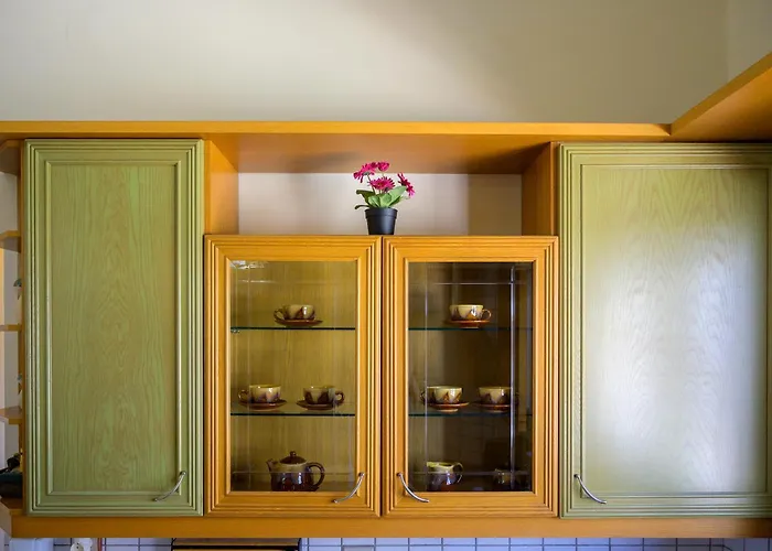 Beachside Retreat, Steps To Apartman